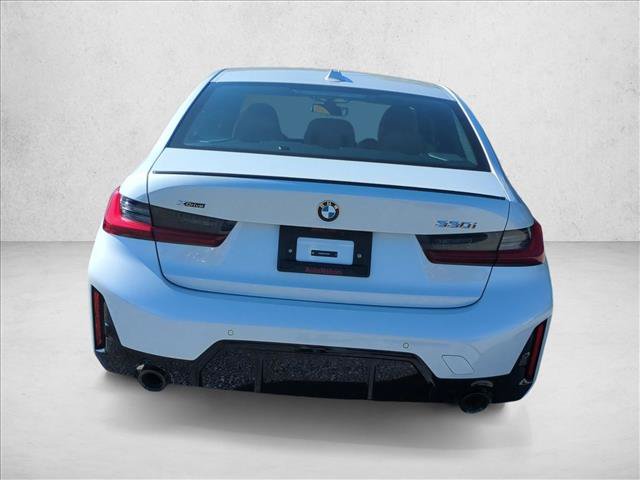 New 2026 BMW 330i xDrive Sedan w/ M Sport Package AWD/4WD image 8
