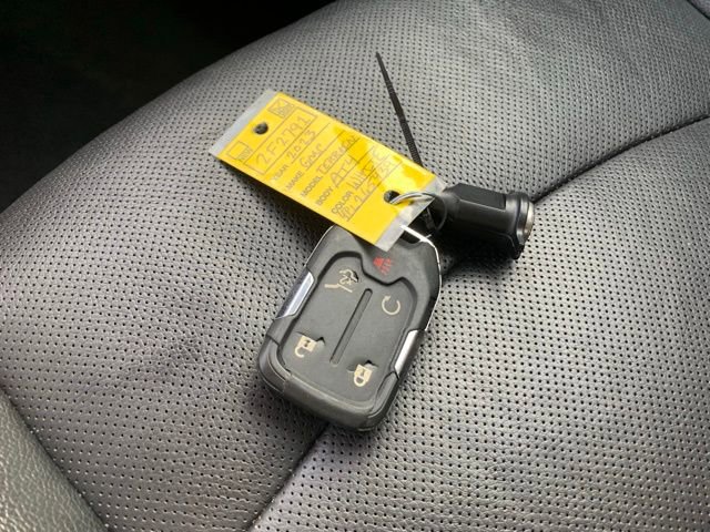 Used 2023 GMC Terrain AT4 image 22