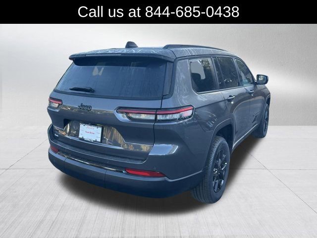 New 2025 Jeep Grand Cherokee L Altitude image 5
