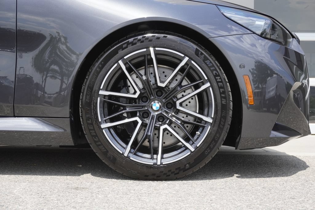 Used 2026 BMW M5 Touring AWD/4WD image 35