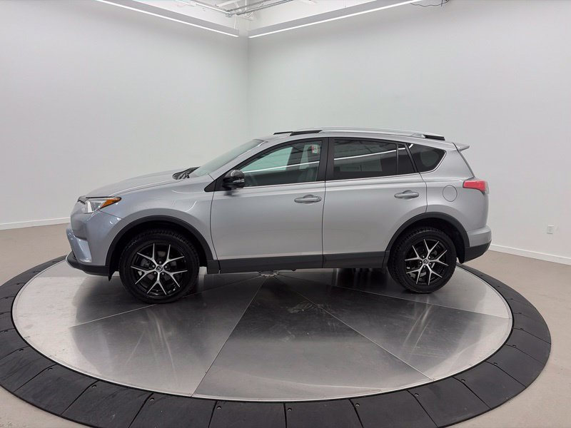 Used 2016 Toyota RAV4 SE AWD/4WD image 6