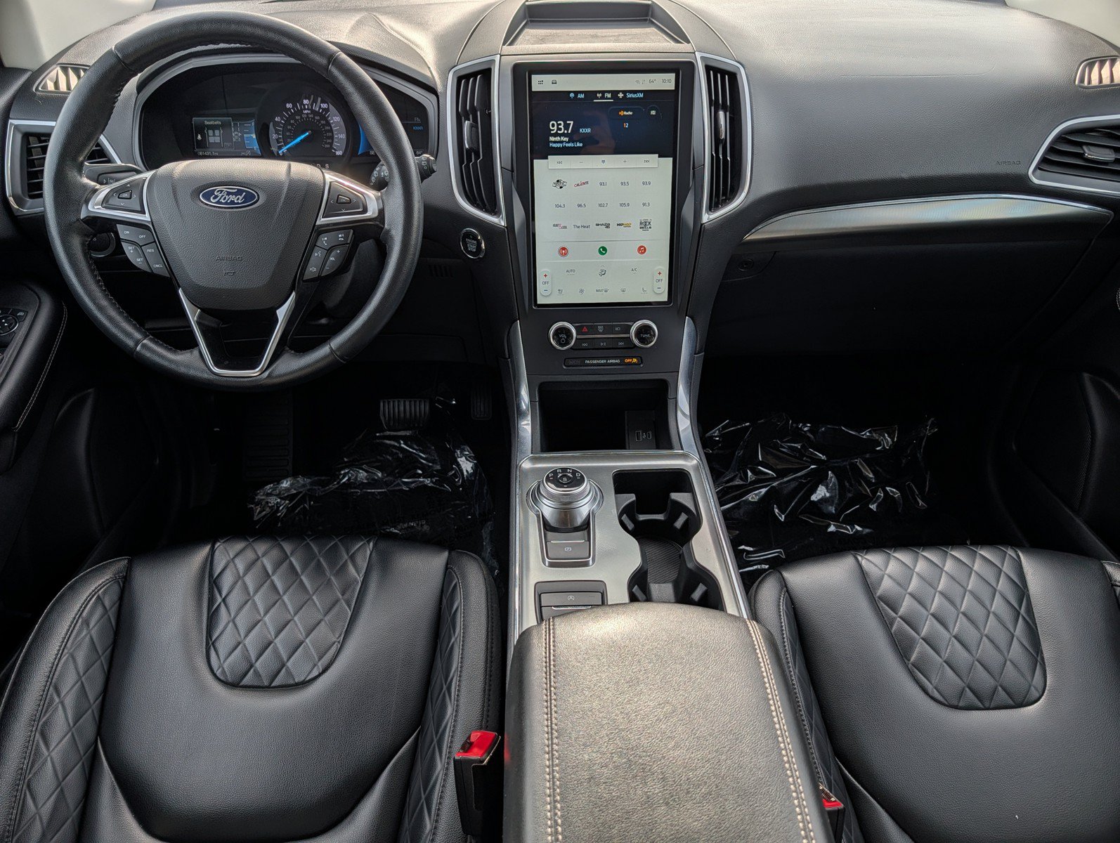 Used 2023 Ford Edge Titanium AWD/4WD image 18