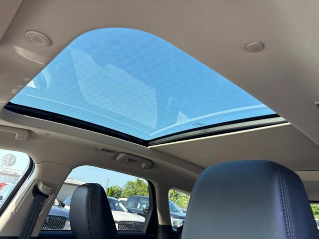 New 2025 Lincoln Corsair Grand Touring image 24