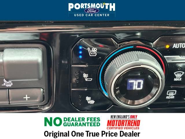 Used 2024 Chevrolet Silverado 1500 High Country w/ Technology Package image 13