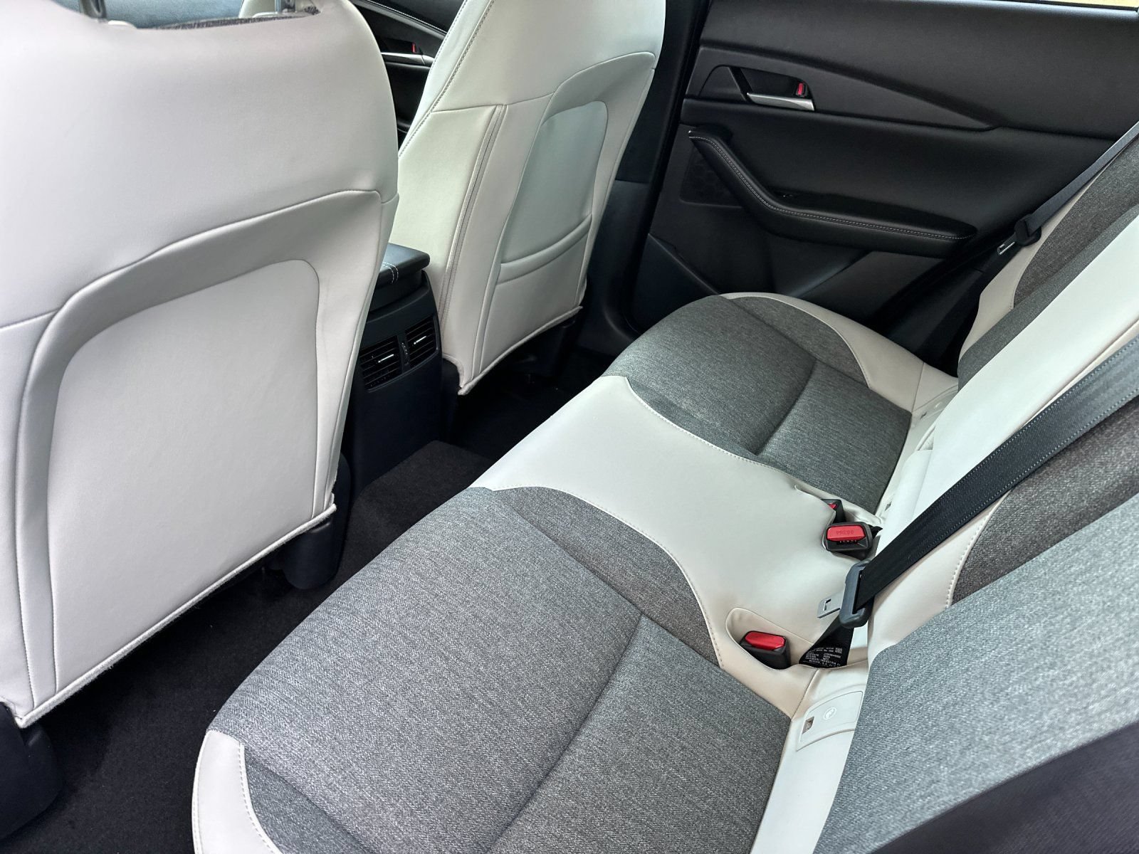 New 2026 MAZDA CX-30 Aire Edition AWD/4WD image 11