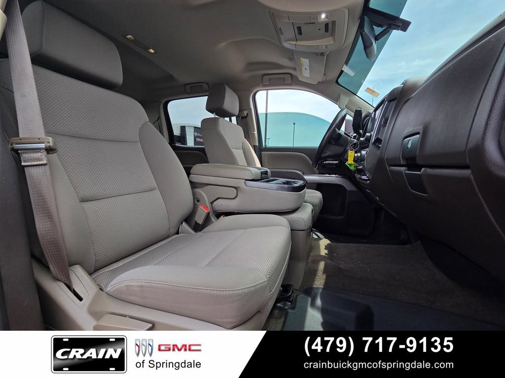 Used 2016 Chevrolet Silverado 2500 LT w/ LT Convenience Package AWD/4WD image 29
