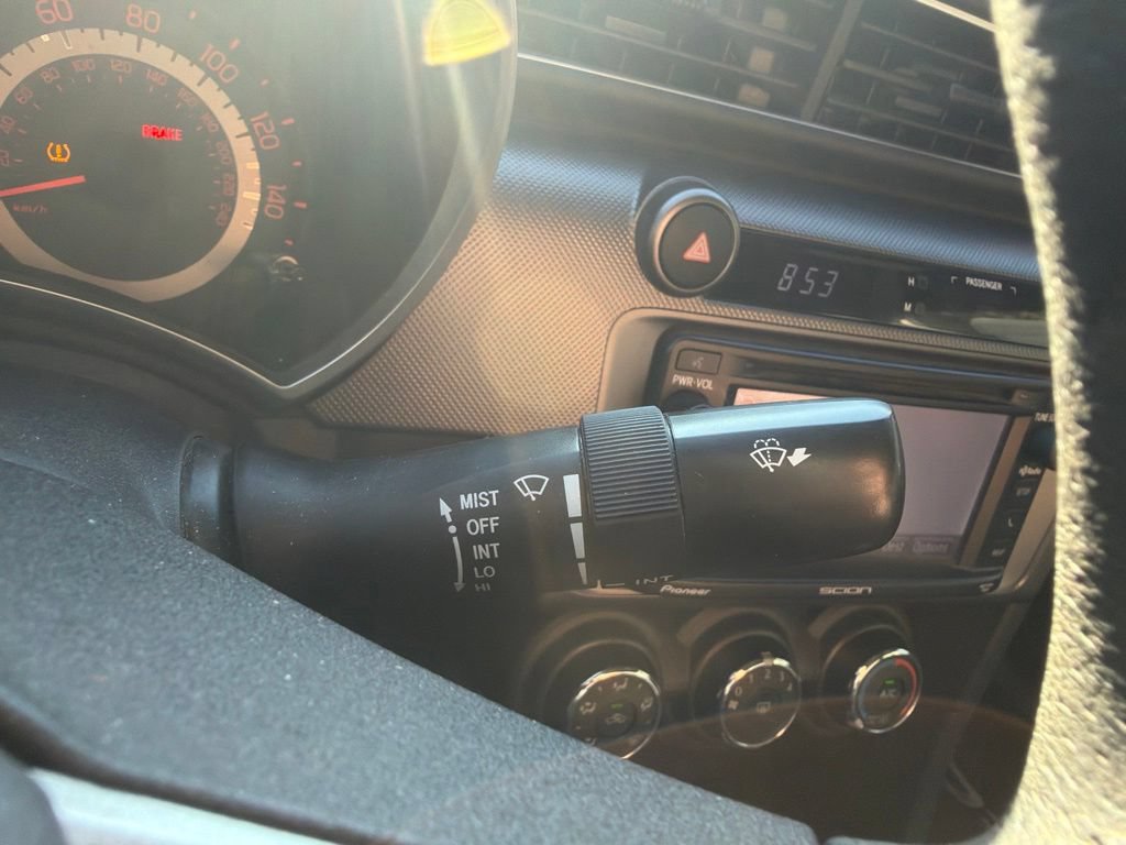 Used 2014 Scion tC FWD image 15
