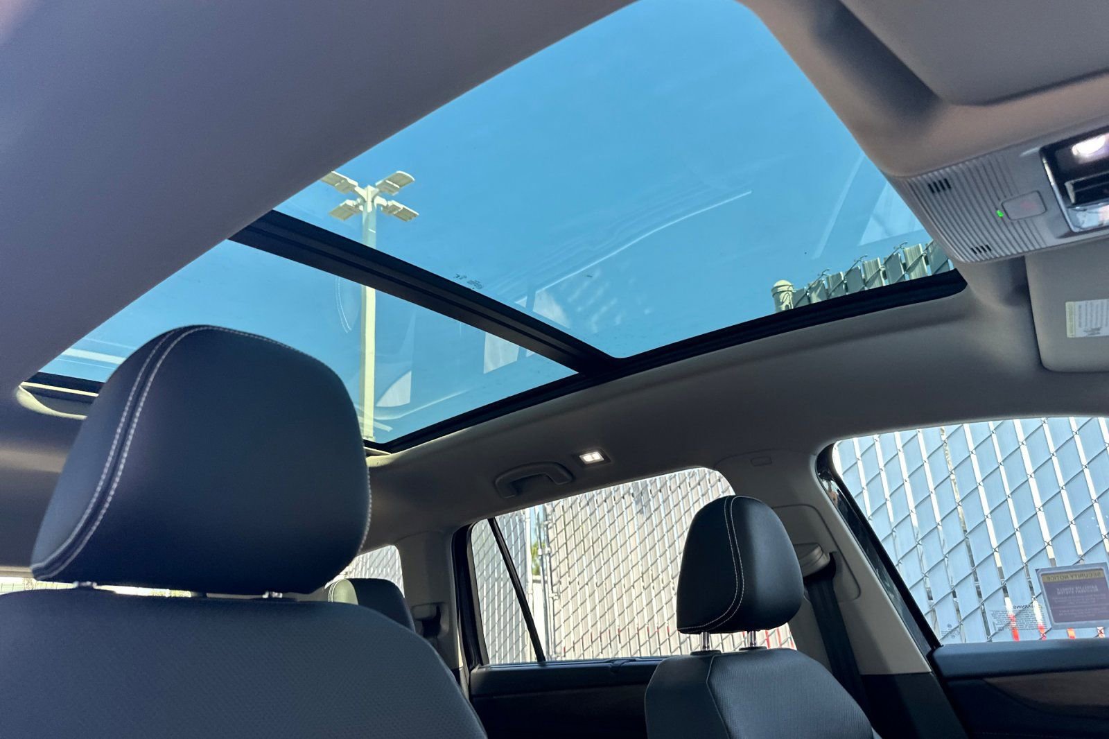 New 2026 Volkswagen Atlas SE image 15