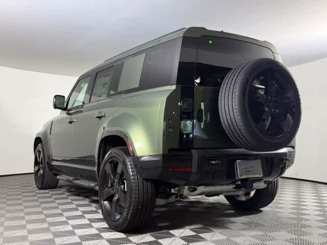 New 2026 Land Rover Defender 110 X-Dynamic SE AWD/4WD image 4
