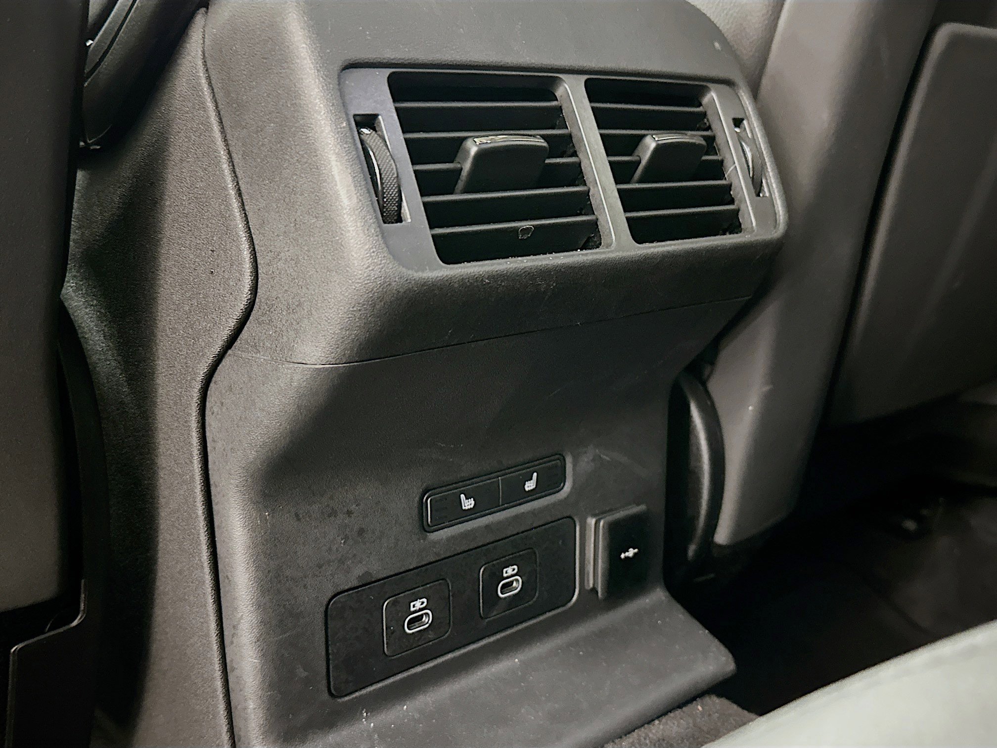 Used 2024 Land Rover Range Rover Velar S image 29