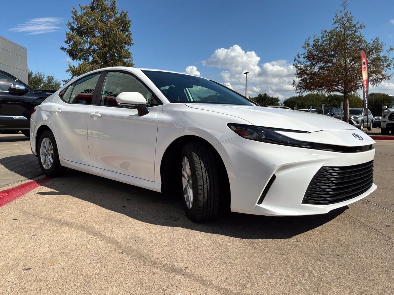 Used 2026 Toyota Camry LE FWD image 4
