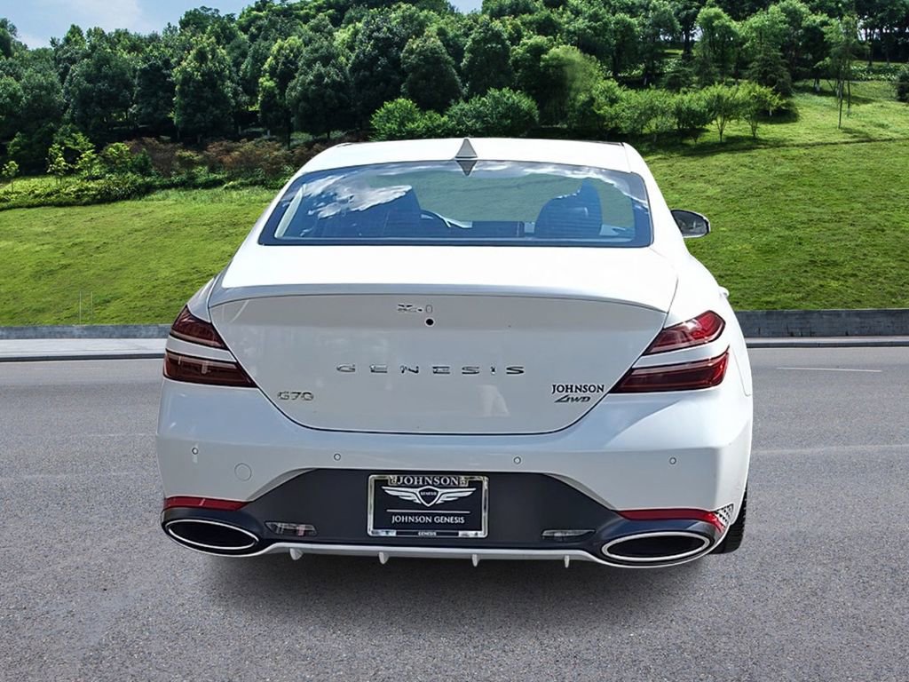 Used 2026 Genesis G70 2.5T Prestige image 7