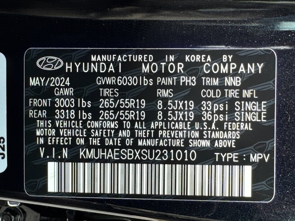 Used 2025 Genesis GV80 2.5T AWD/4WD image 34