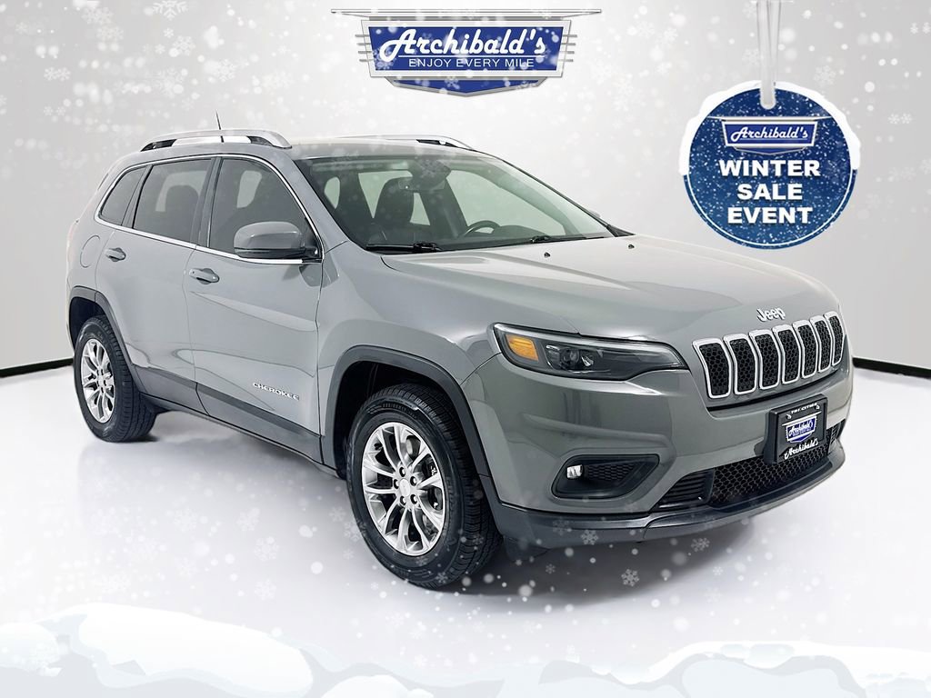 Used 2020 Jeep Cherokee Latitude Plus w/ Comfort/Convenience Group