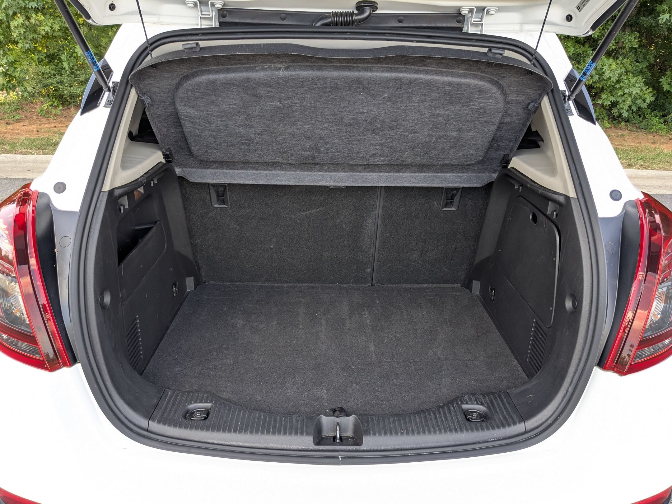 Used 2017 Buick Encore Preferred FWD image 26
