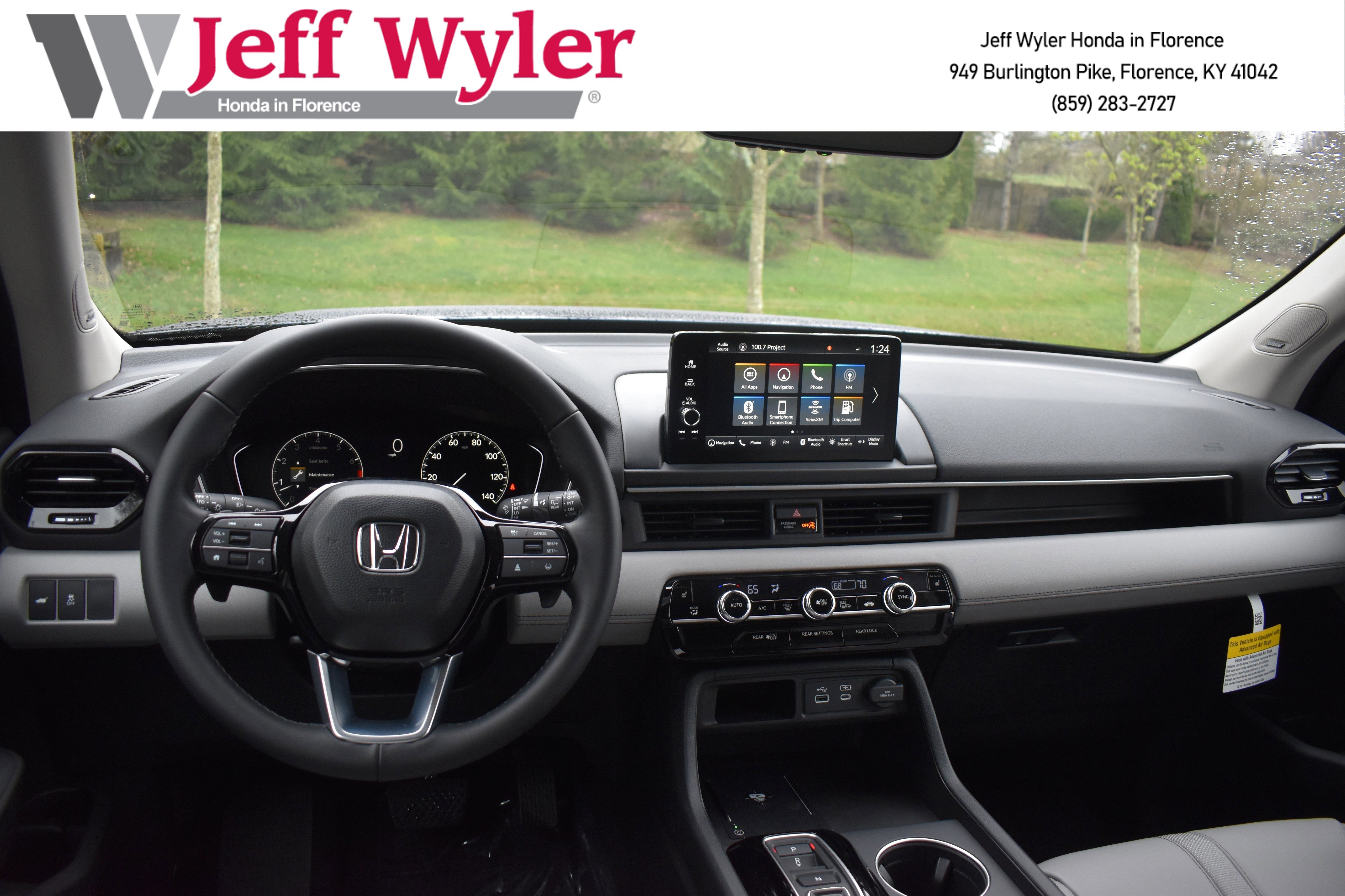 New 2025 Honda Pilot Touring image 16