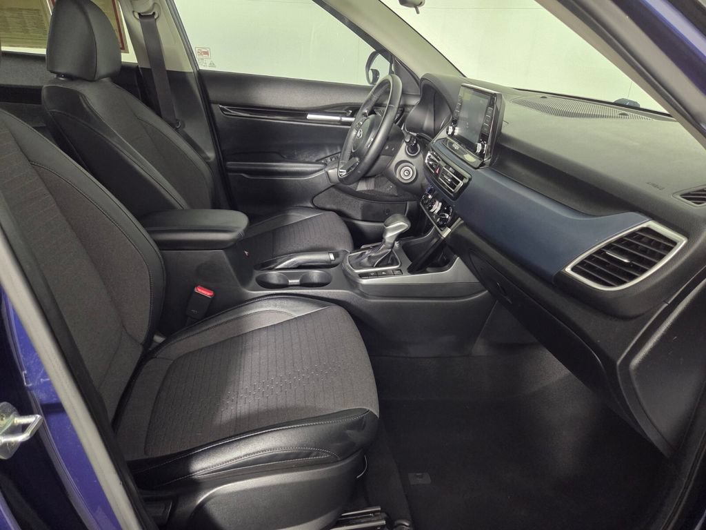 Used 2021 Kia Seltos S AWD/4WD image 32