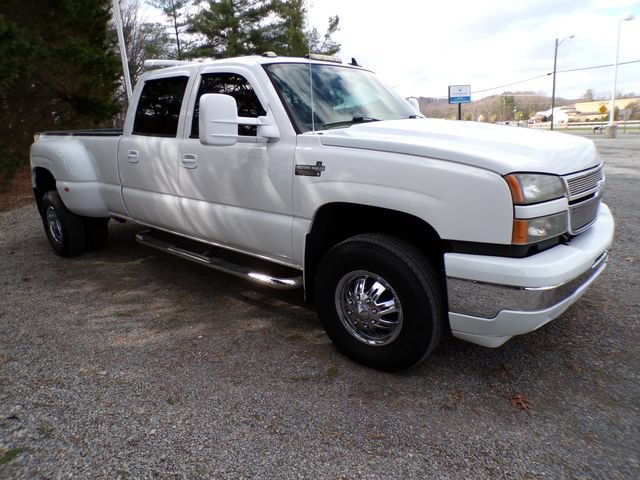 Used 2007 Chevrolet Silverado 3500 LT w/ Heavy-Duty Power Package RWD image 6