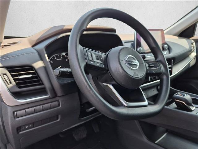 Used 2021 Nissan Rogue S FWD image 10