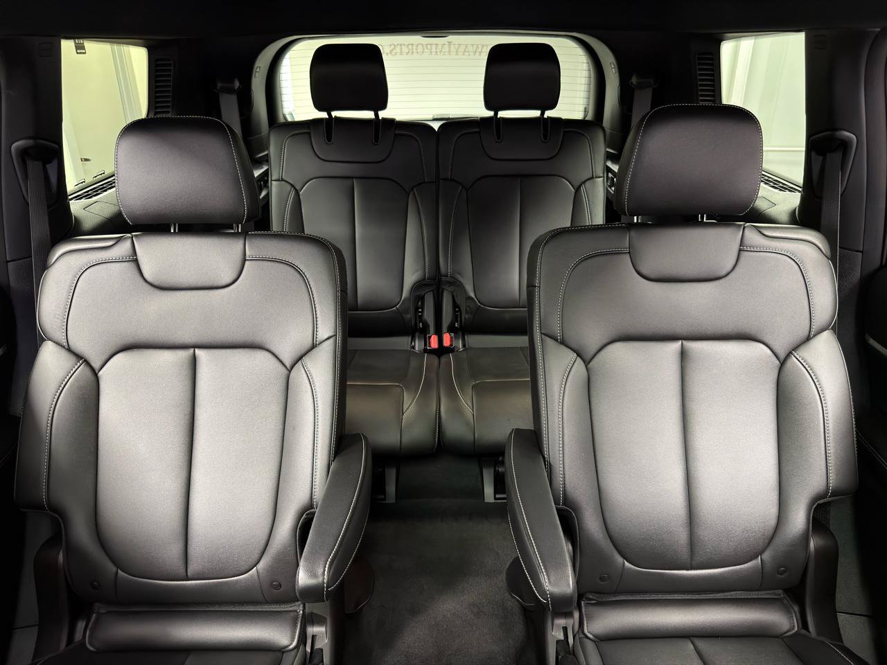 Used 2025 Jeep Grand Cherokee L Limited w/ Black Appearance Package AWD/4WD image 33