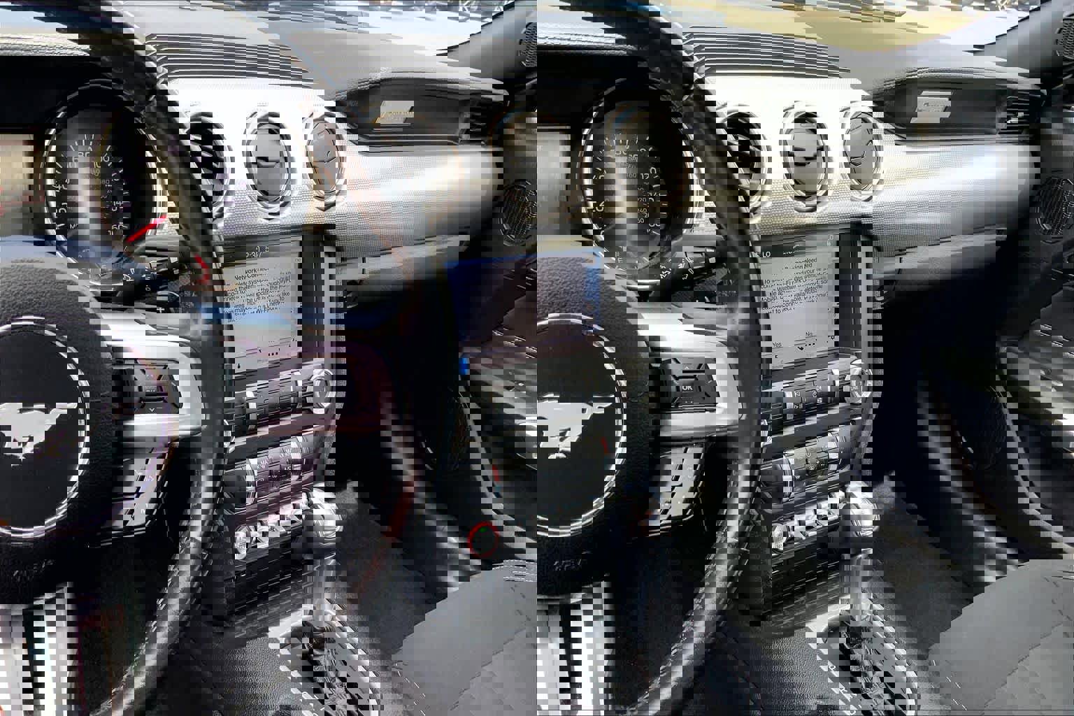 Used 2019 Ford Mustang Convertible w/ Equipment Group 101A RWD image 6