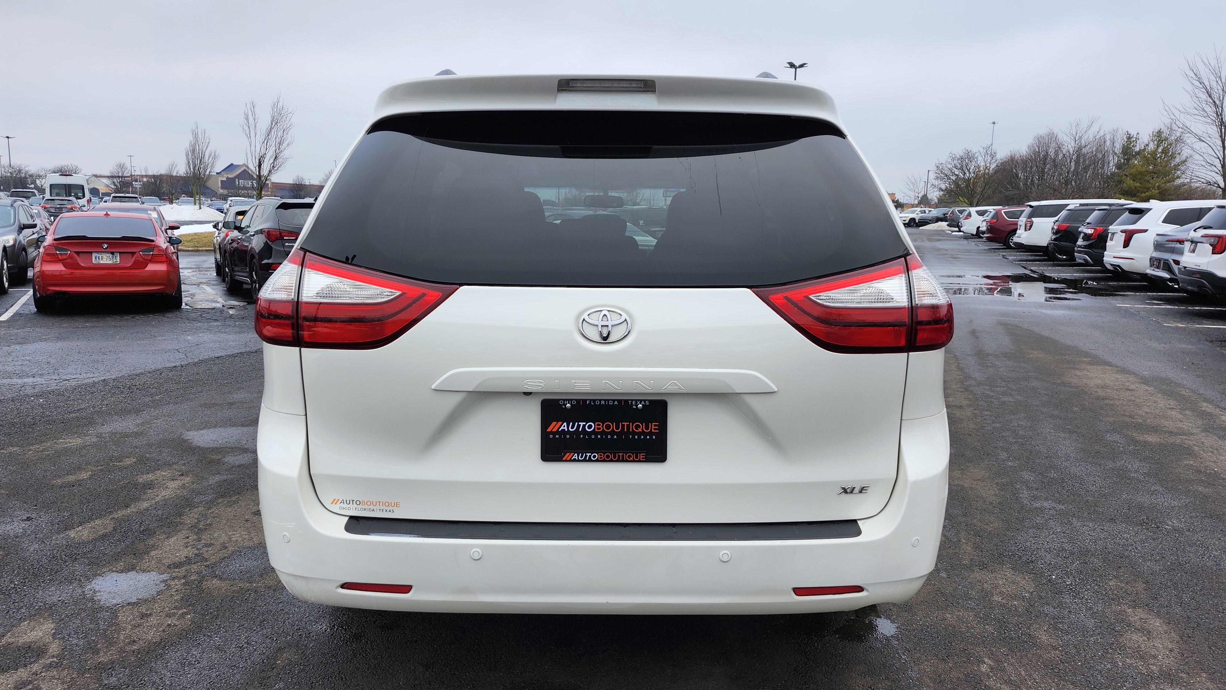 Used 2017 Toyota Sienna XLE Premium image 15