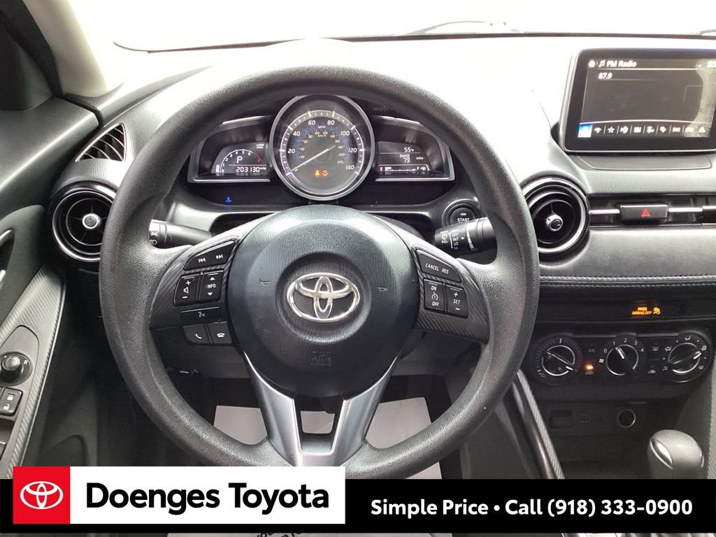 Used 2017 Toyota Yaris iA image 12