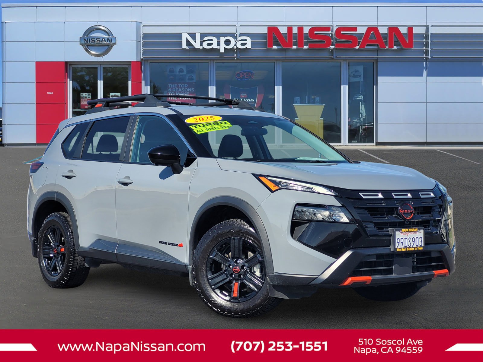 Certified 2025 Nissan Rogue SV AWD/4WD image 1