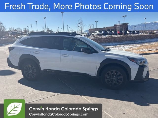 Used 2025 Subaru Outback Onyx Edition image 2