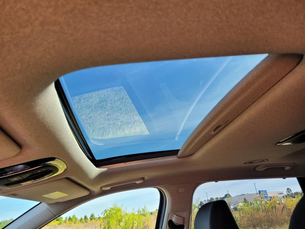 Used 2023 Hyundai Palisade Limited image 13