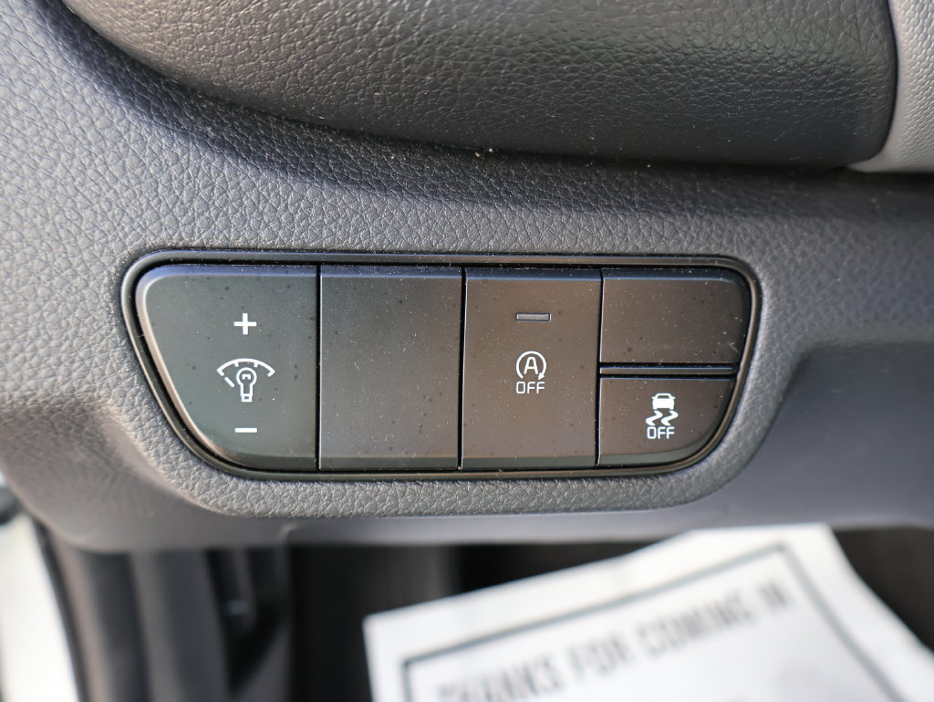Used 2026 Kia Seltos LX AWD/4WD image 31