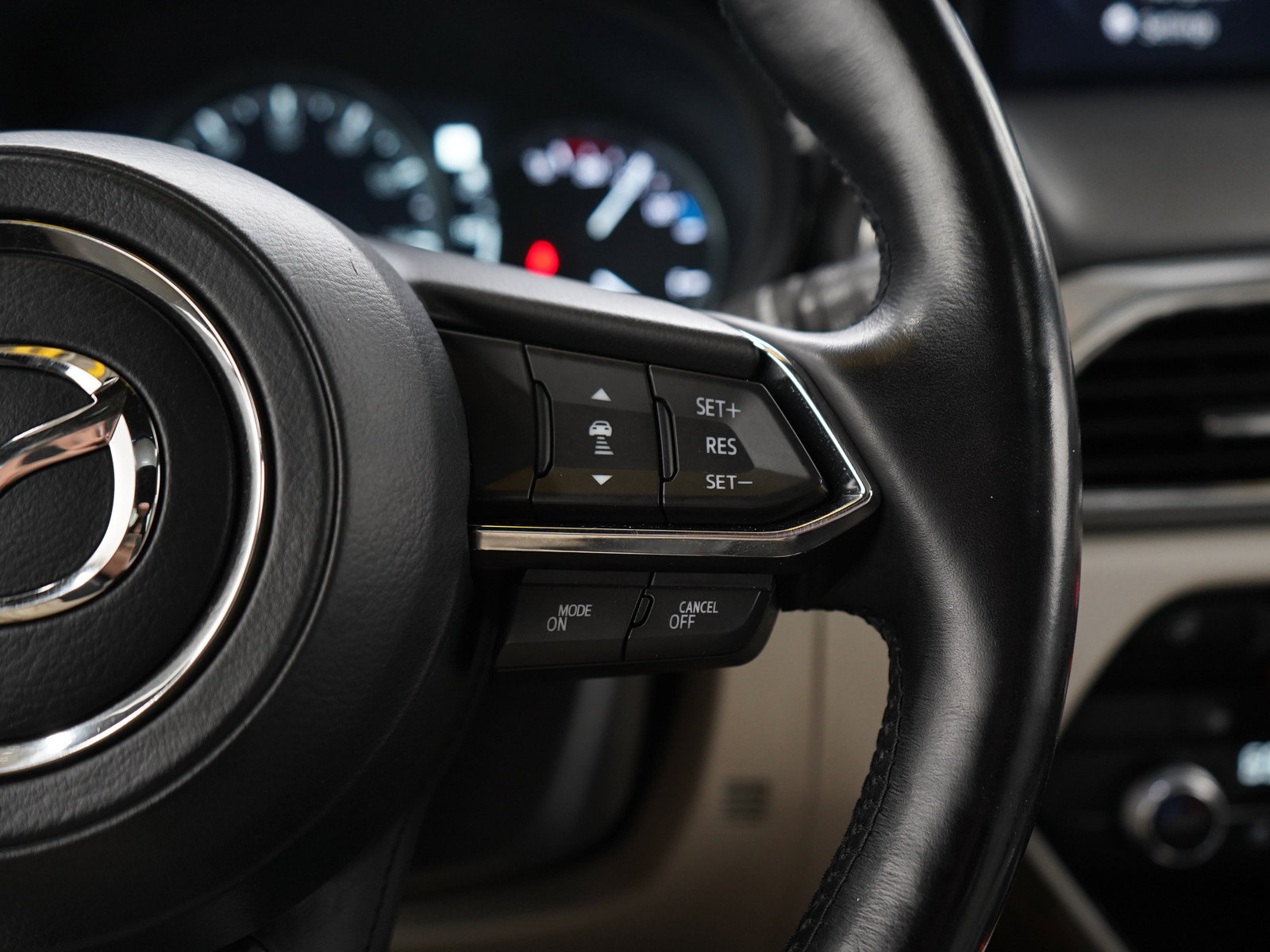 Used 2023 MAZDA CX-9 Signature AWD/4WD image 28