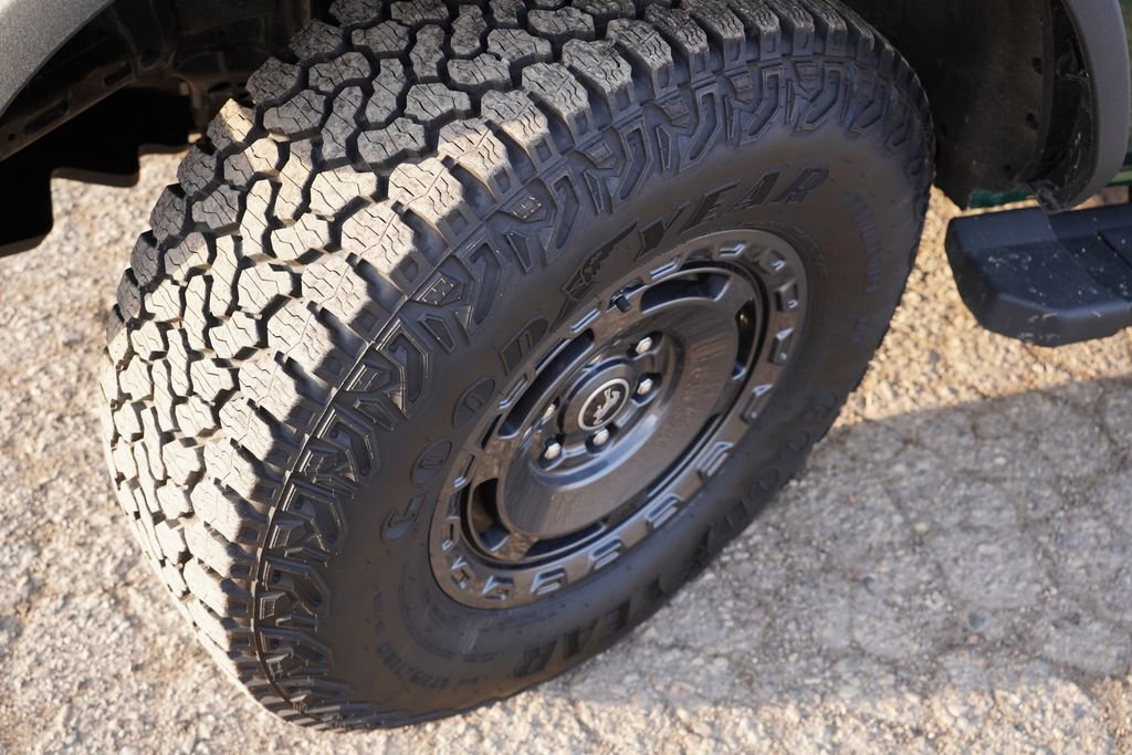 Certified 2025 Ford Bronco 2-Door w/ Sasquatch Package image 13