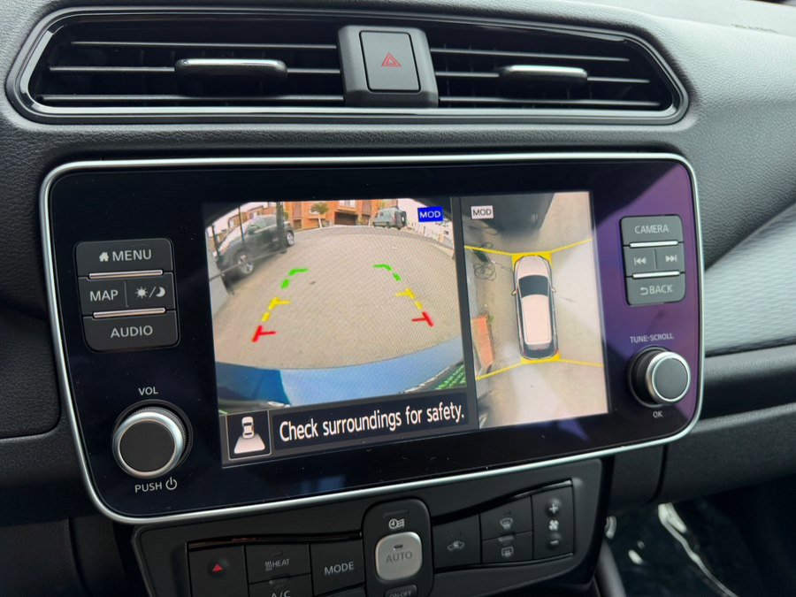 Used 2024 Nissan Leaf SV Plus image 23