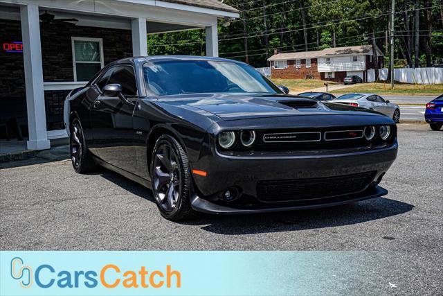 Used 2019 Dodge Challenger R/T RWD image 10