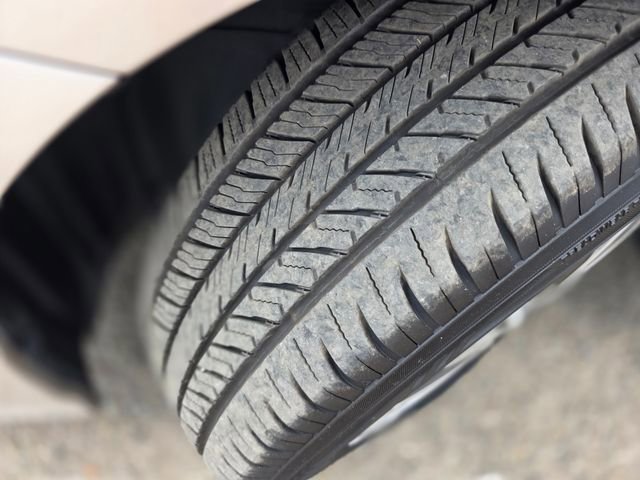 Used 2019 Toyota Prius Prime Advanced image 14