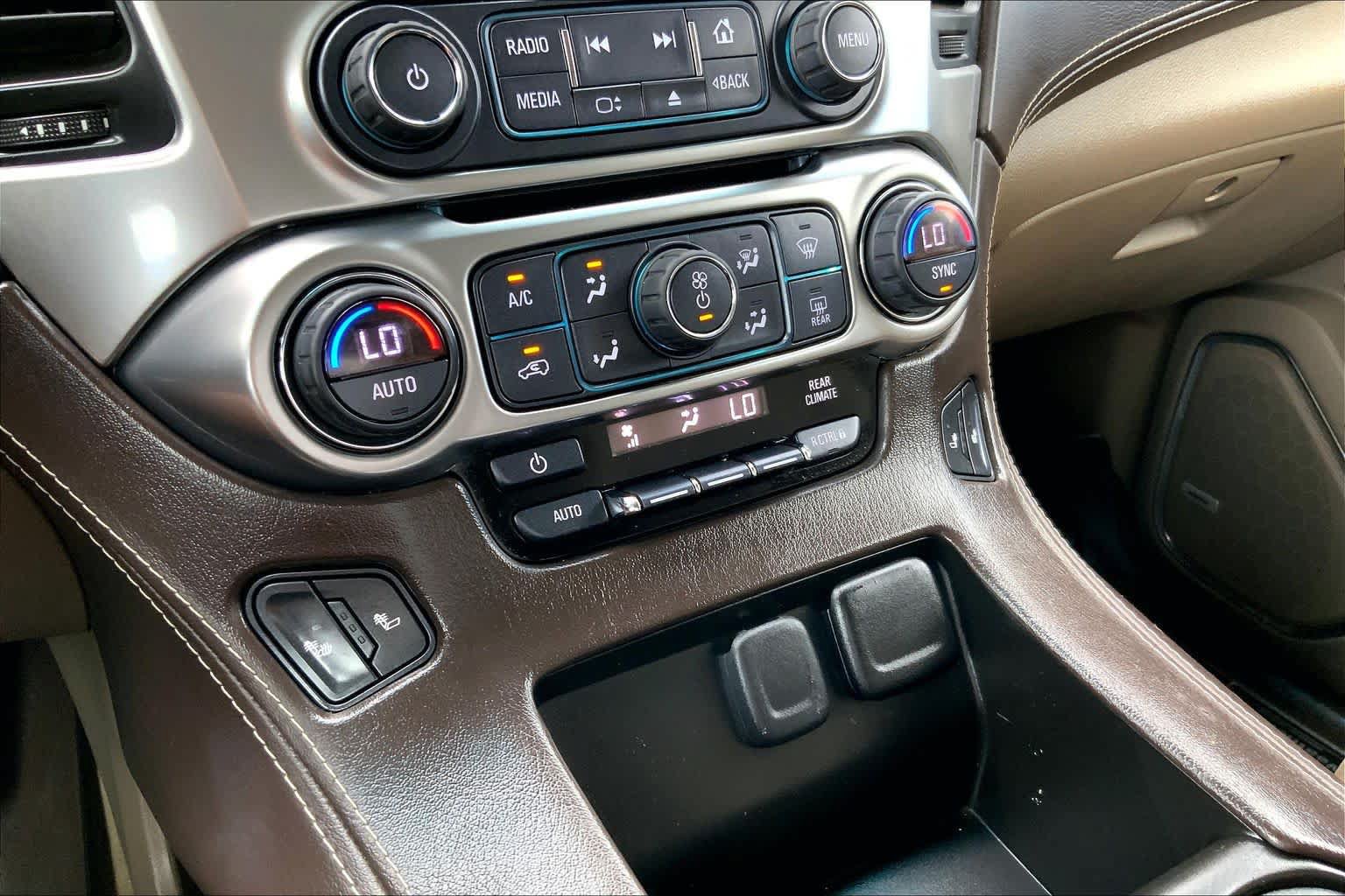 Used 2017 Chevrolet Tahoe LT RWD image 34