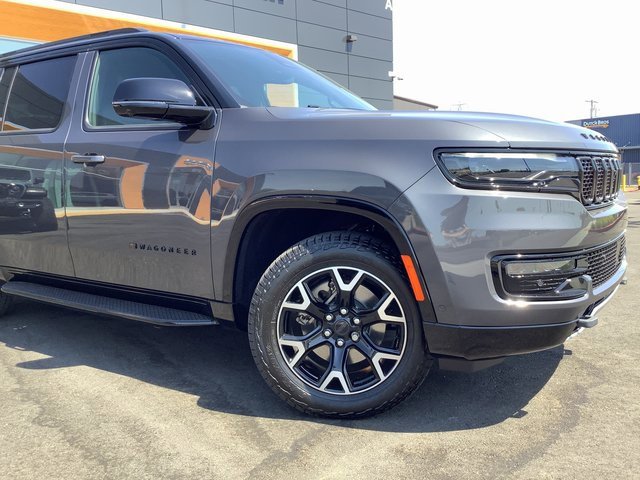 New 2025 Jeep Wagoneer Series II image 3