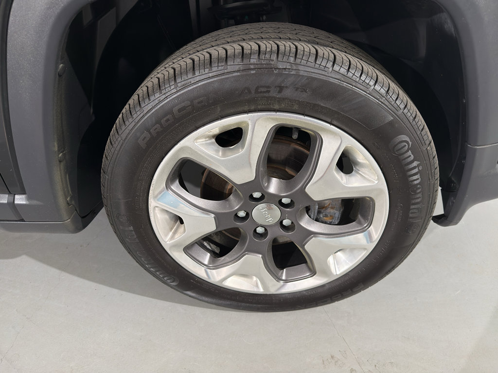 Used 2019 Jeep Compass Limited image 14