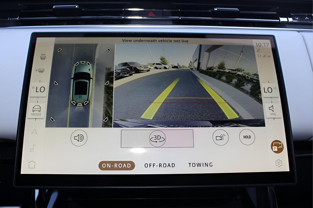 Used 2025 Land Rover Range Rover Sport Dynamic SE image 24