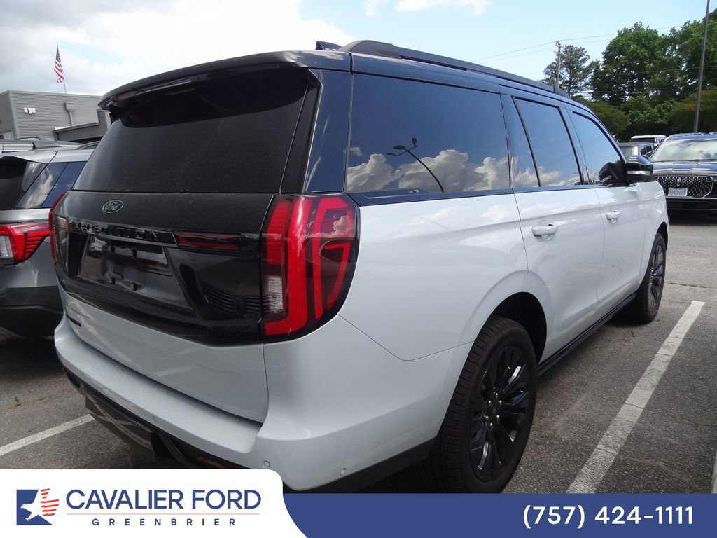 Used 2025 Ford Expedition Platinum w/ Stealth Appearance Package AWD/4WD image 6
