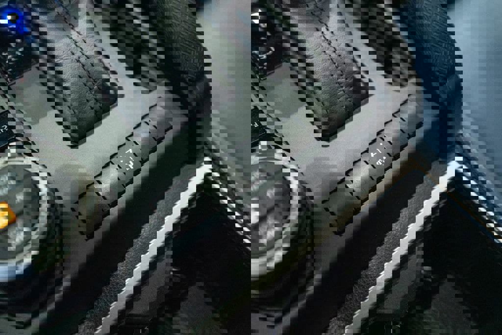 Certified 2025 Toyota Tacoma TRD Off-Road image 34