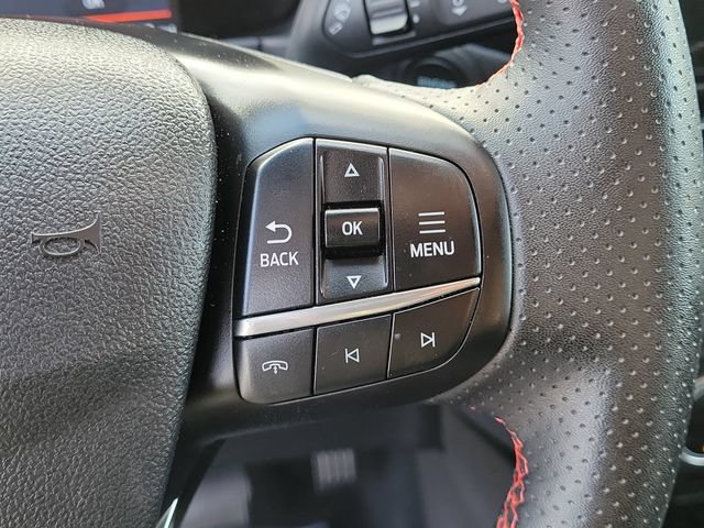 Certified 2025 Ford Escape ST-Line Select AWD/4WD image 28