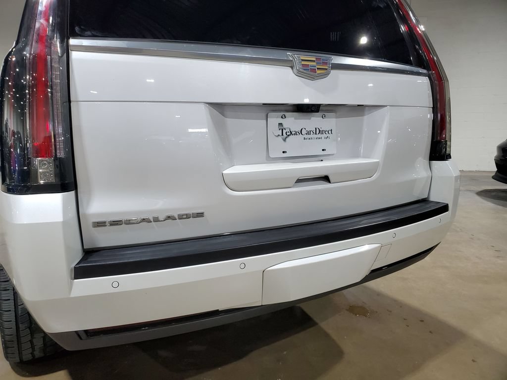 Used 2017 Cadillac Escalade Premium Luxury AWD/4WD image 58