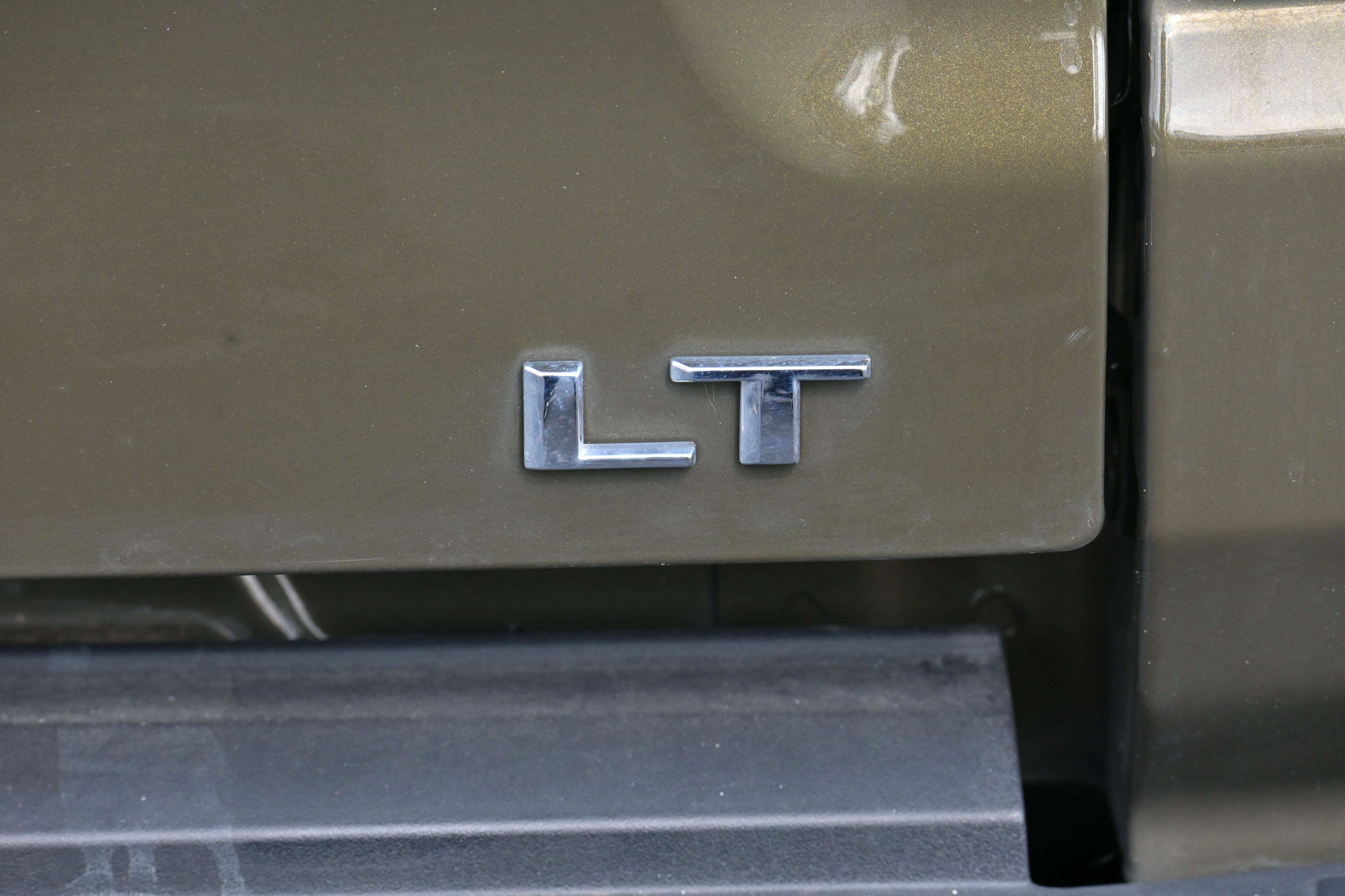 Used 2023 Chevrolet Colorado LT image 34