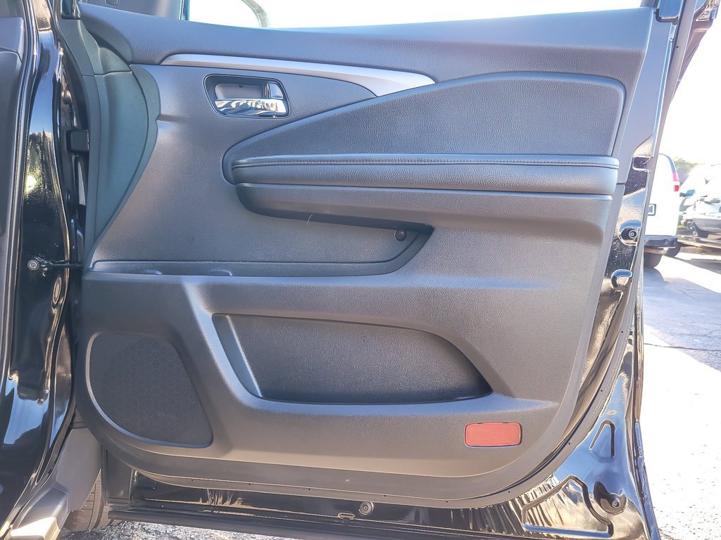 Used 2022 Honda Pilot Sport image 20