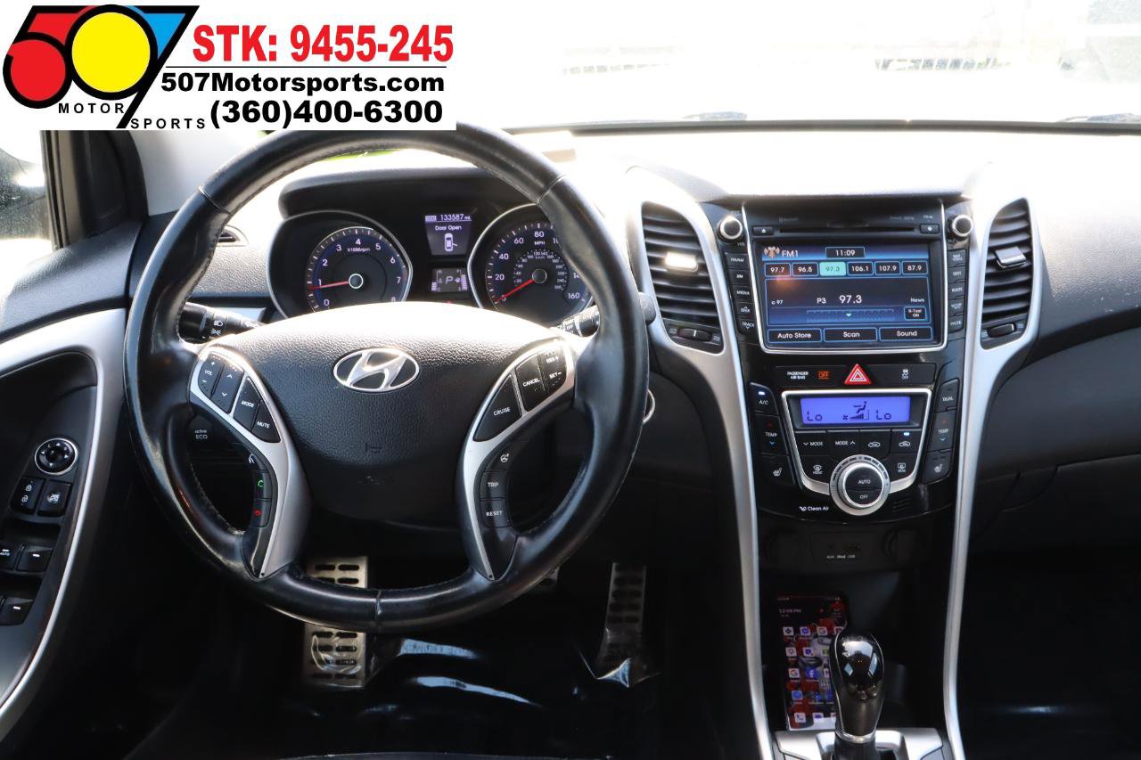 Used 2014 Hyundai Elantra GT w/ Option Group 03 FWD image 19