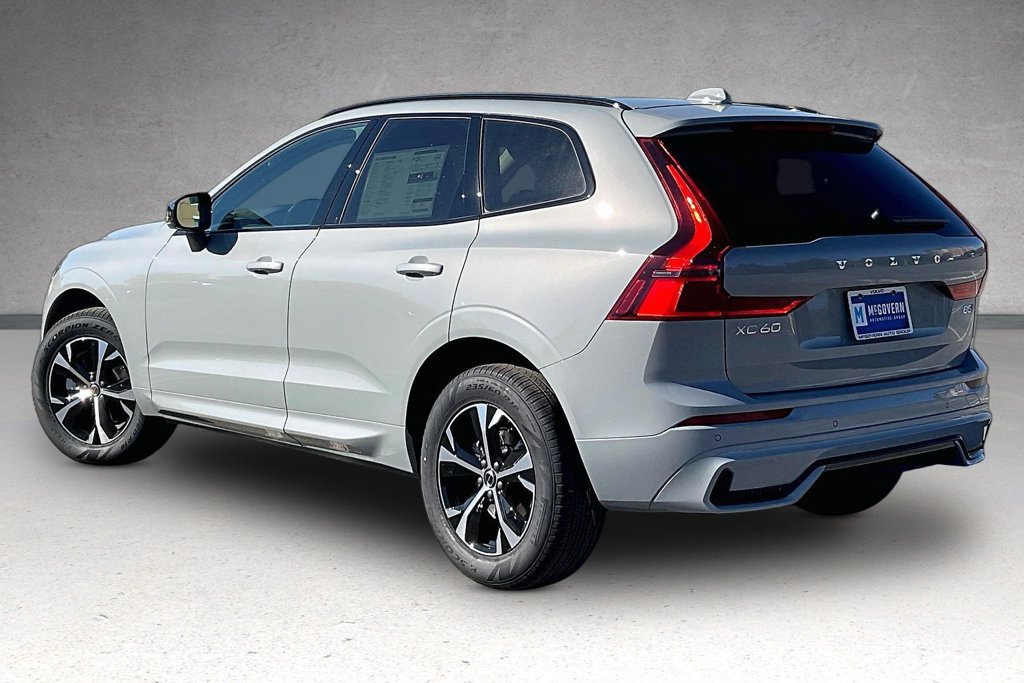 New 2027 Volvo XC60 B5 Core AWD/4WD image 3