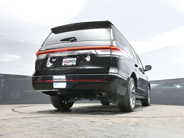 Used 2024 Lincoln Navigator Reserve image 55