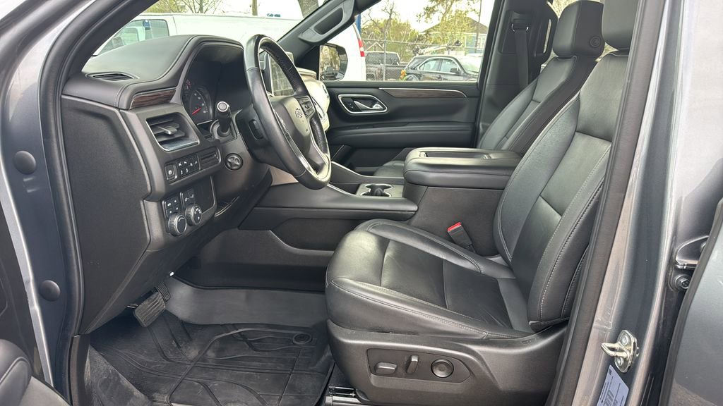 Used 2021 Chevrolet Tahoe Z71 w/ Luxury Package image 10